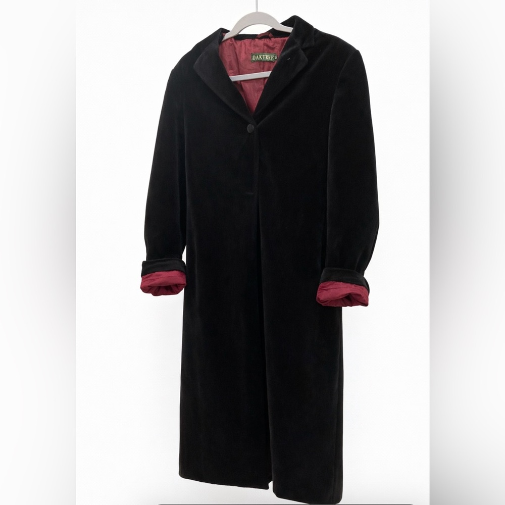Oakwood Black Coat with Red Lining